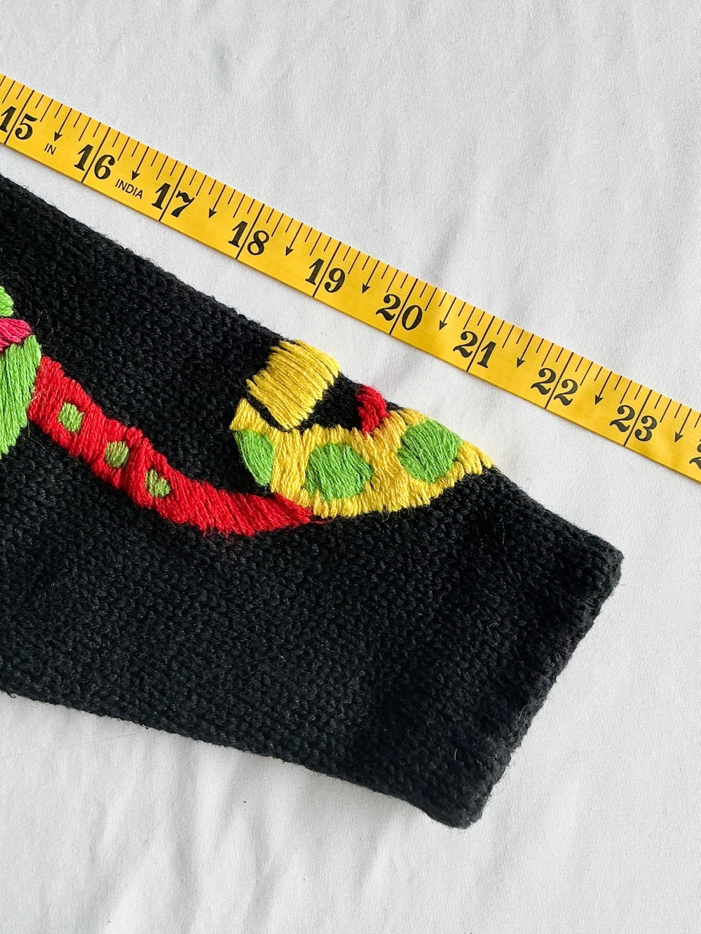 Vintage Michael Simon Embroidered Rings Black Cardigan Sweater Women One Size/Lg - Picture 10 of 12